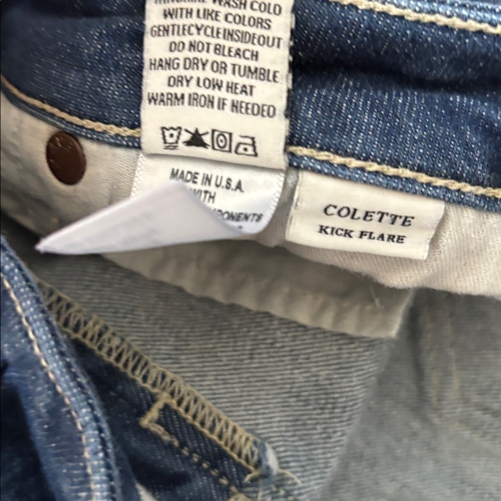 TRAVE Collette Kick Flare Jeans in No Excuses Wash Size 26 - Picture 9 of 10